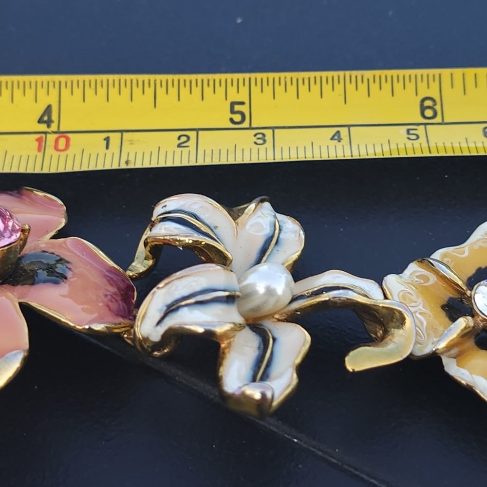 Vintage Kenneth Jay Lane KJL Signed Floral Link Bracelet - Pink & White Enamel - Picture 14 of 16